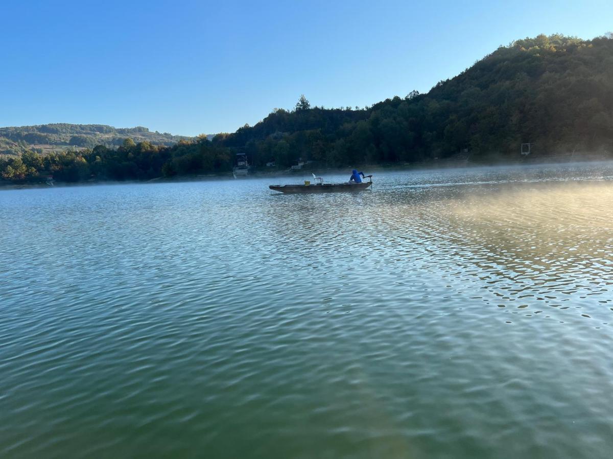 Jezero Snijeznica - Vikendica Βίλα Εξωτερικό φωτογραφία